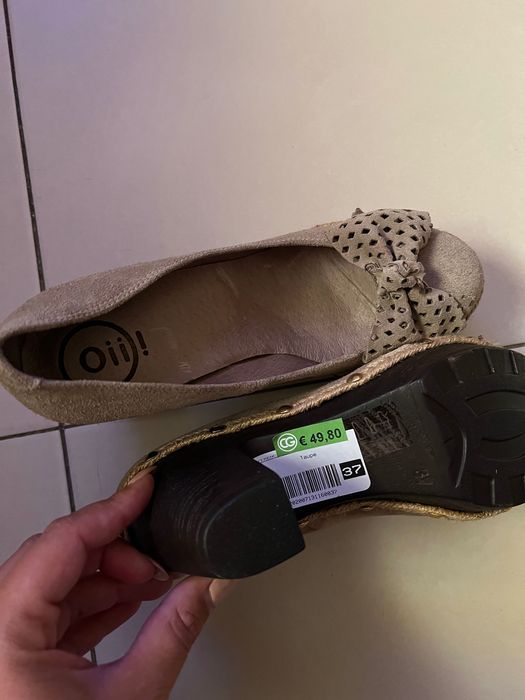 Sapatos novos nunca usados