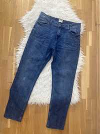 Damskie jeans mustang S