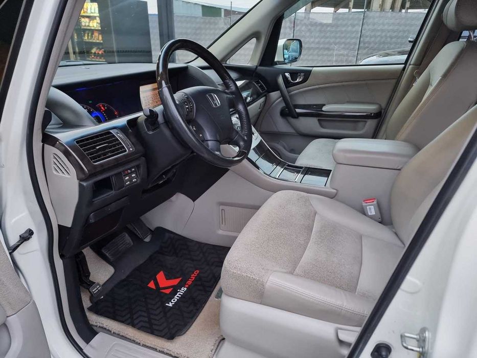 Продам  Honda Elysion 2011. Можна в розстрочку, під викуп.