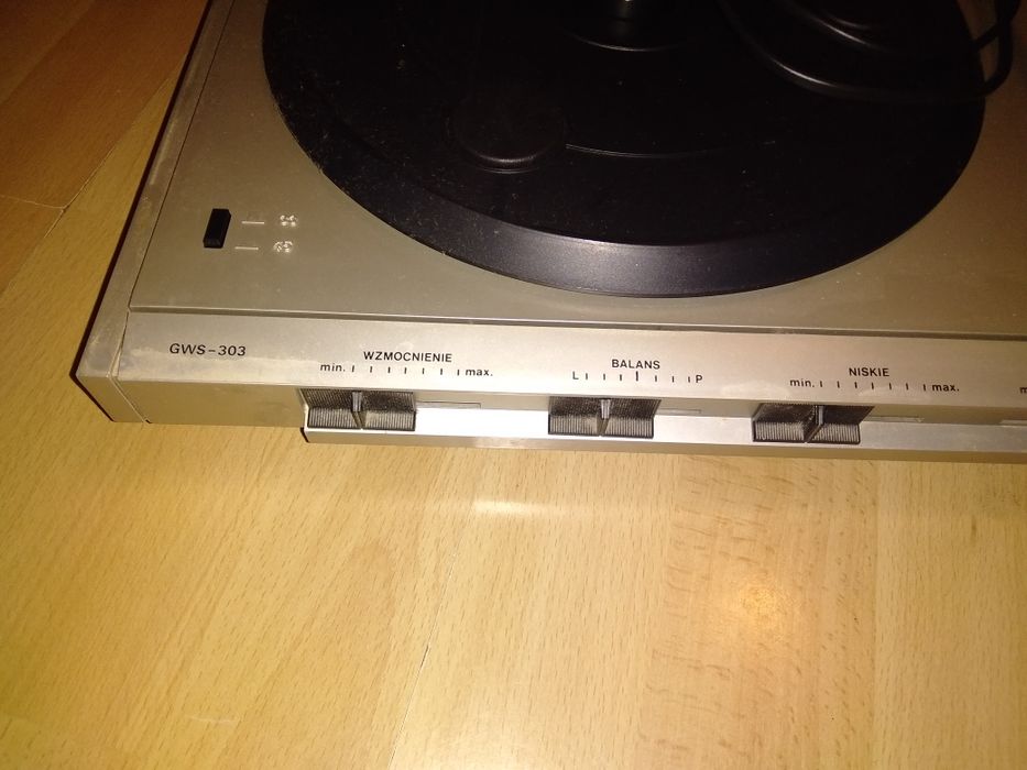 Gramofon Unitra GWS 303