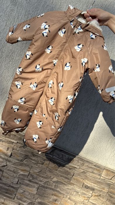 В наявності комбінезони H&M з нової колекції