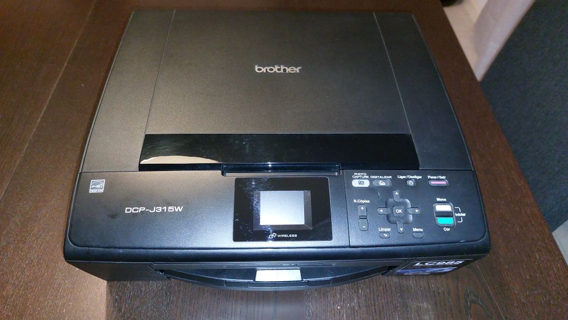 Impressora Brother DCP-J315W (com avaria)