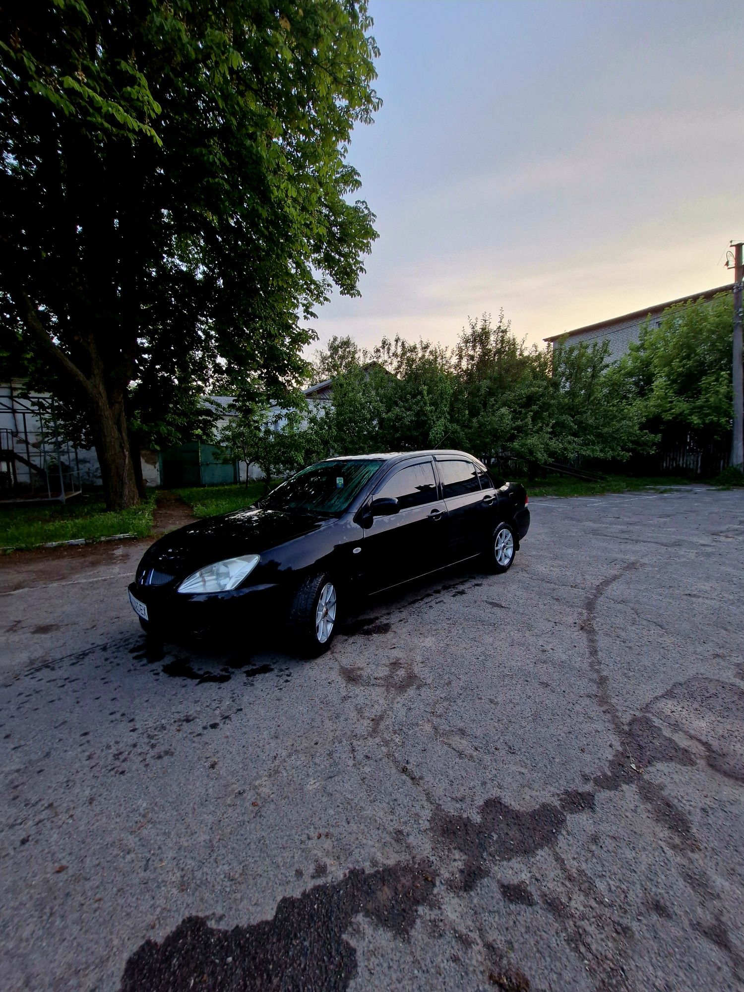 Продам Mitsubishi lancer 9