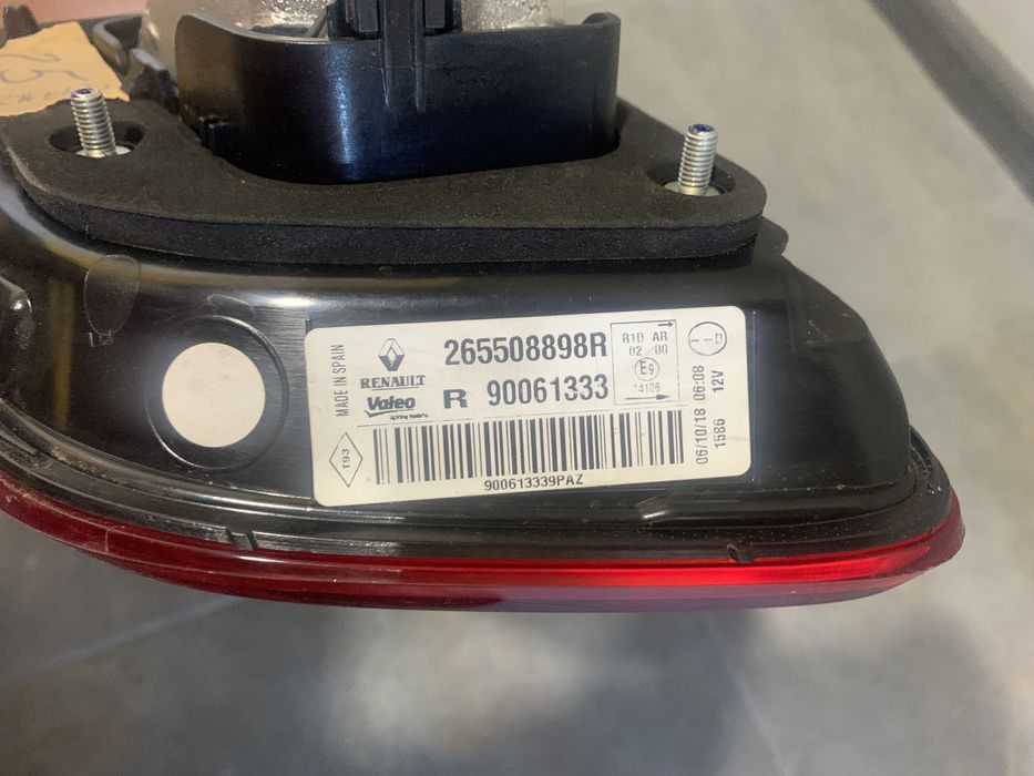 Стоп фонари фонарь в ляду Рено Каджар Renault Kadjar запчасти