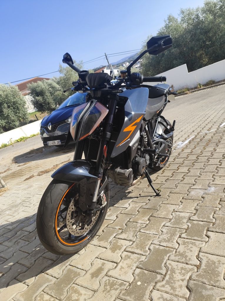 KTM Superduke 1290 R