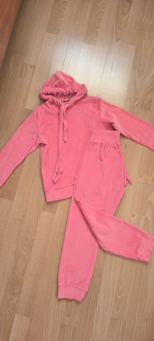 Bluzka i spodnie welurowe