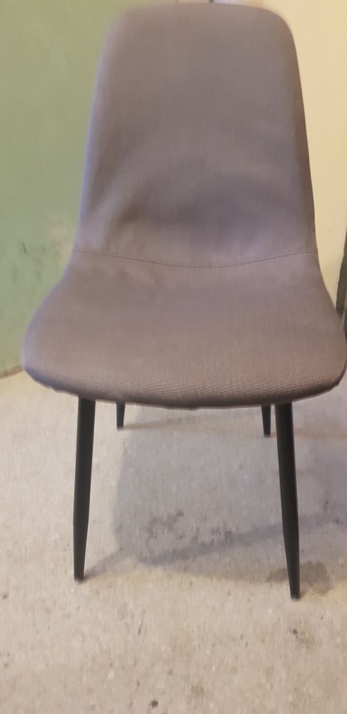 Sprzedam krzesło wyściełane