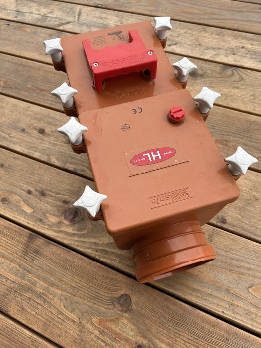 Zasuwa burzowa HL 710.2