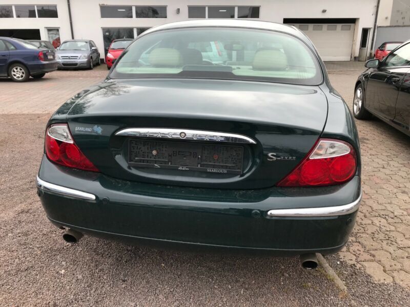 Jaguar S-Type 3.0 de 2000 para peças