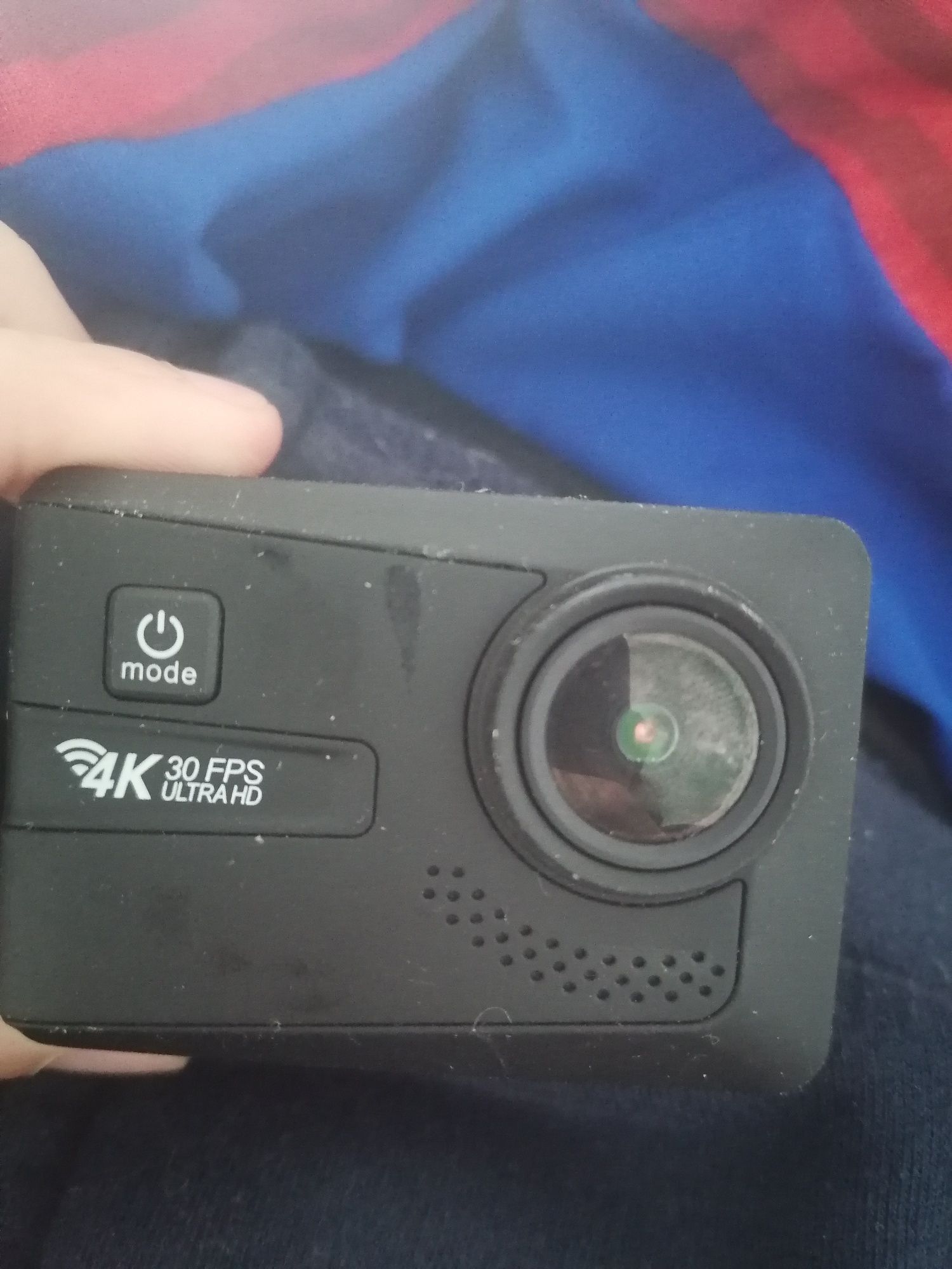 Vendo Go Pro nova