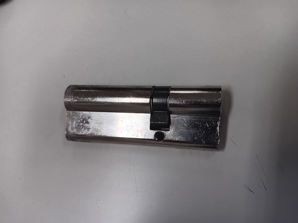 Cilindro de fechadura "Cisa" 55/30