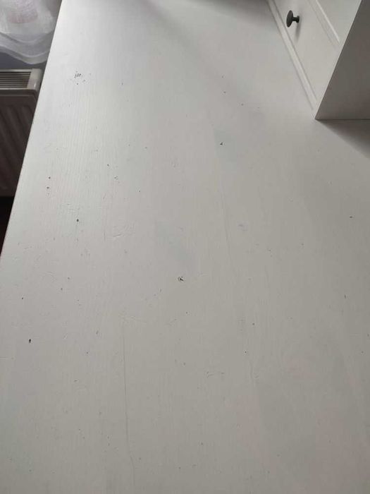 Biurko Hemnes z nadstawką