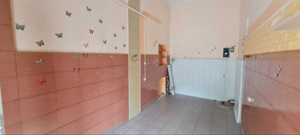 Пр.Корабелів 13 кв.м. гарна локація окремий вхід