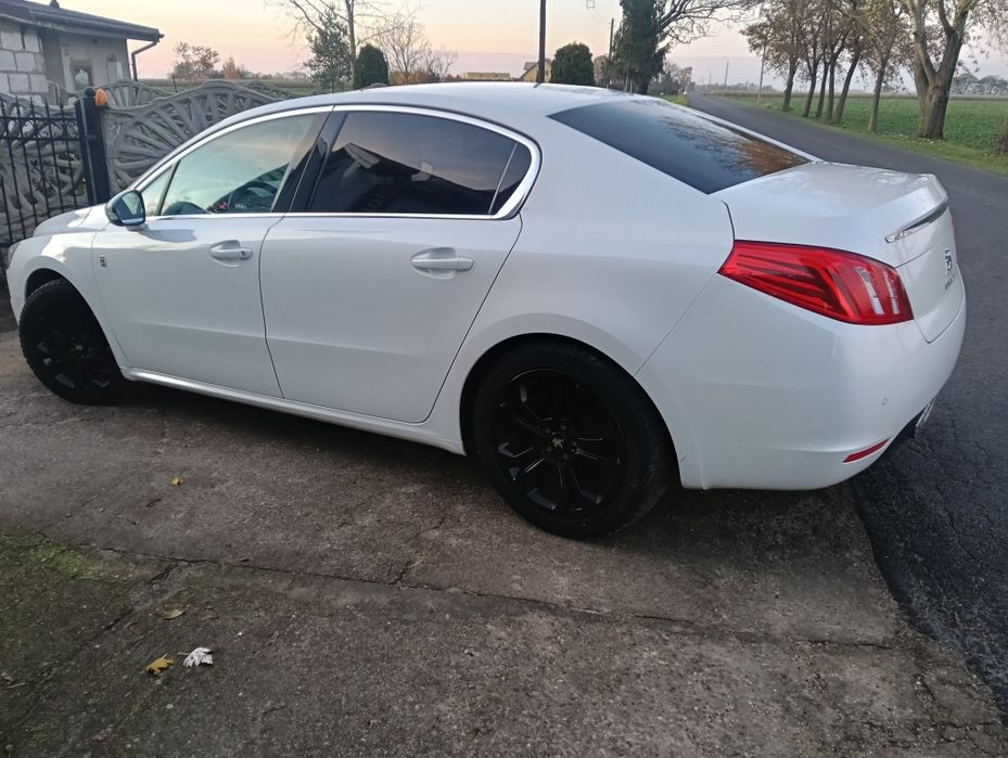 Peugeot 508 RXH 4x4 Hybrid 4