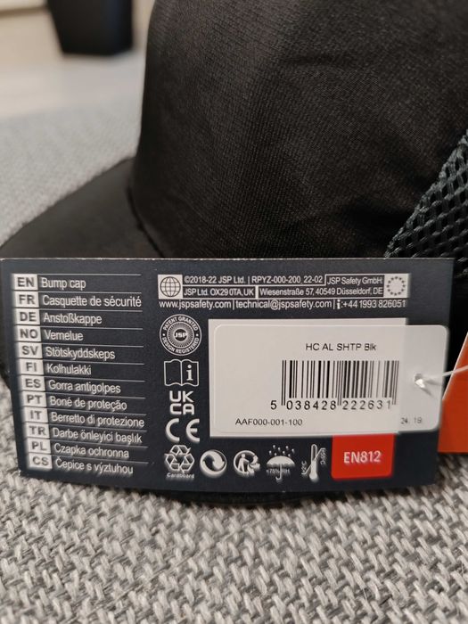 Kask twarda czapka BHP