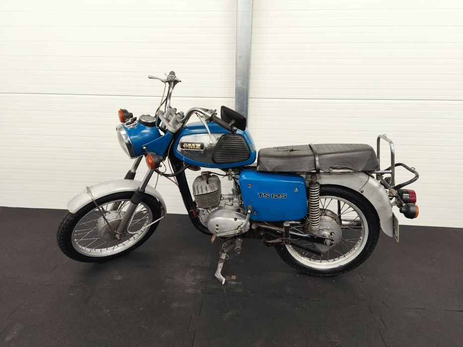 MZ TS 125 z dokumentami