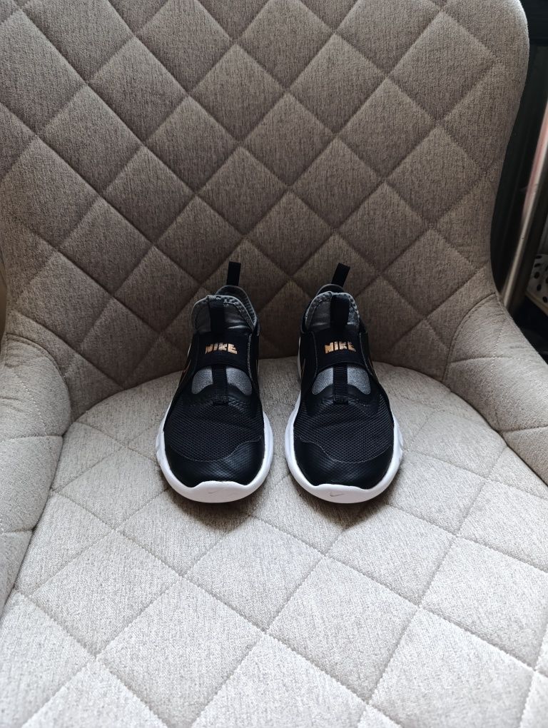 Кроссовки. Nike.