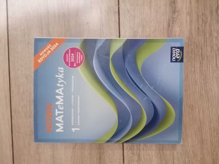 Sprzedam  książkę do 1 liceum, technikum