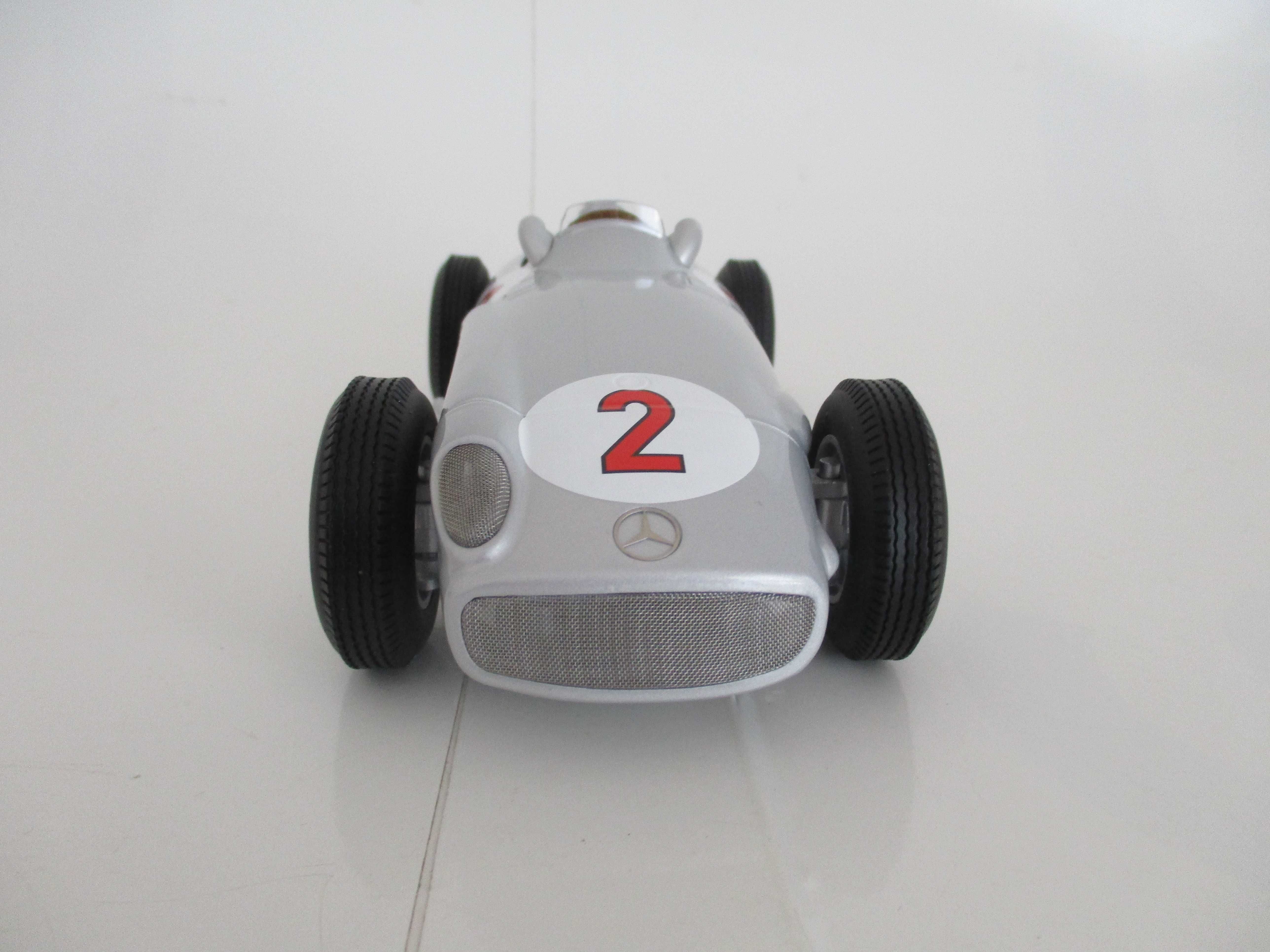 Miniatura MERCEDES-BENZ W196 
Formula  1