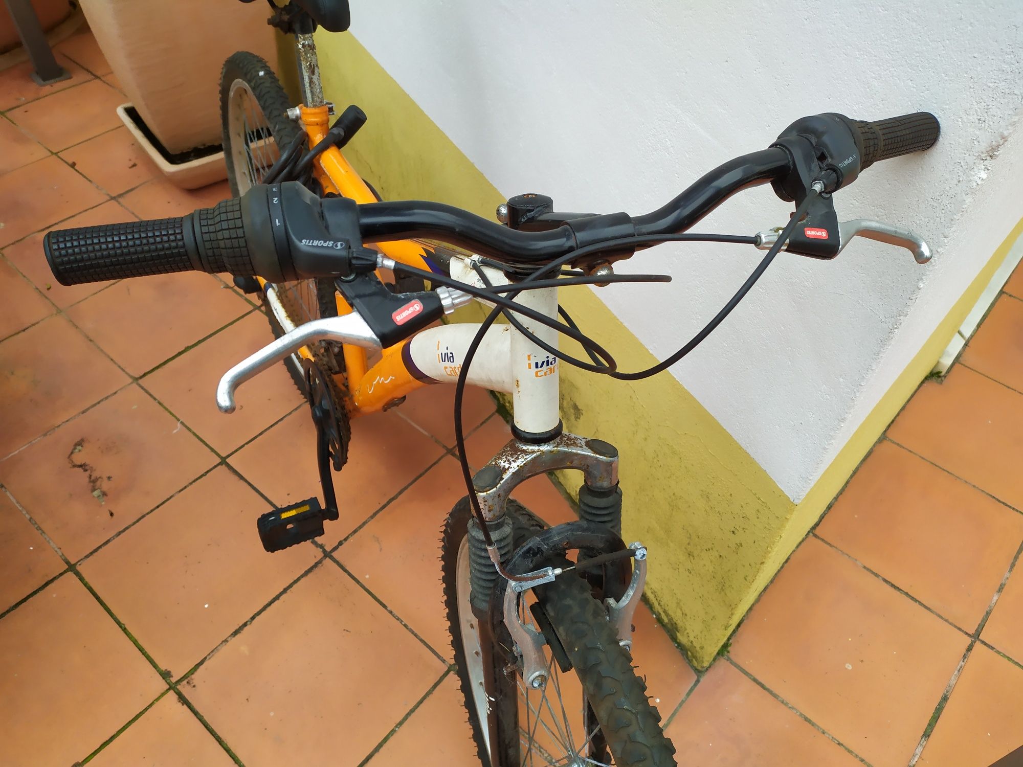 Bicicleta de 6 velocidades