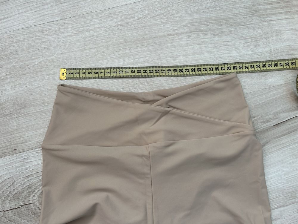 Legginsy bezowe elastyczne push up