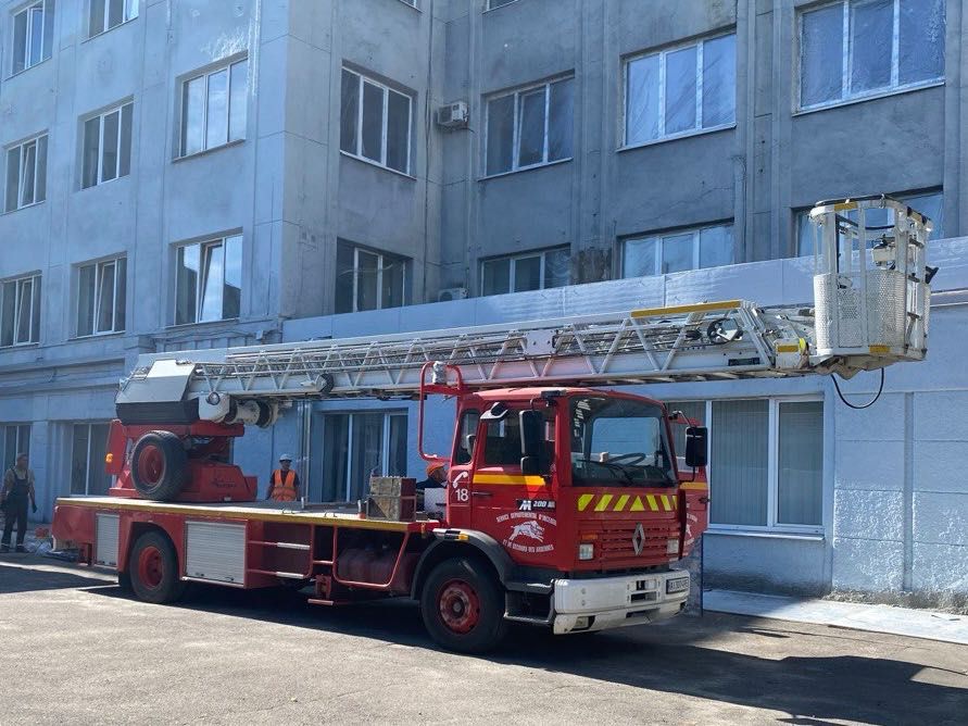 Автовишка Renault 32 м.