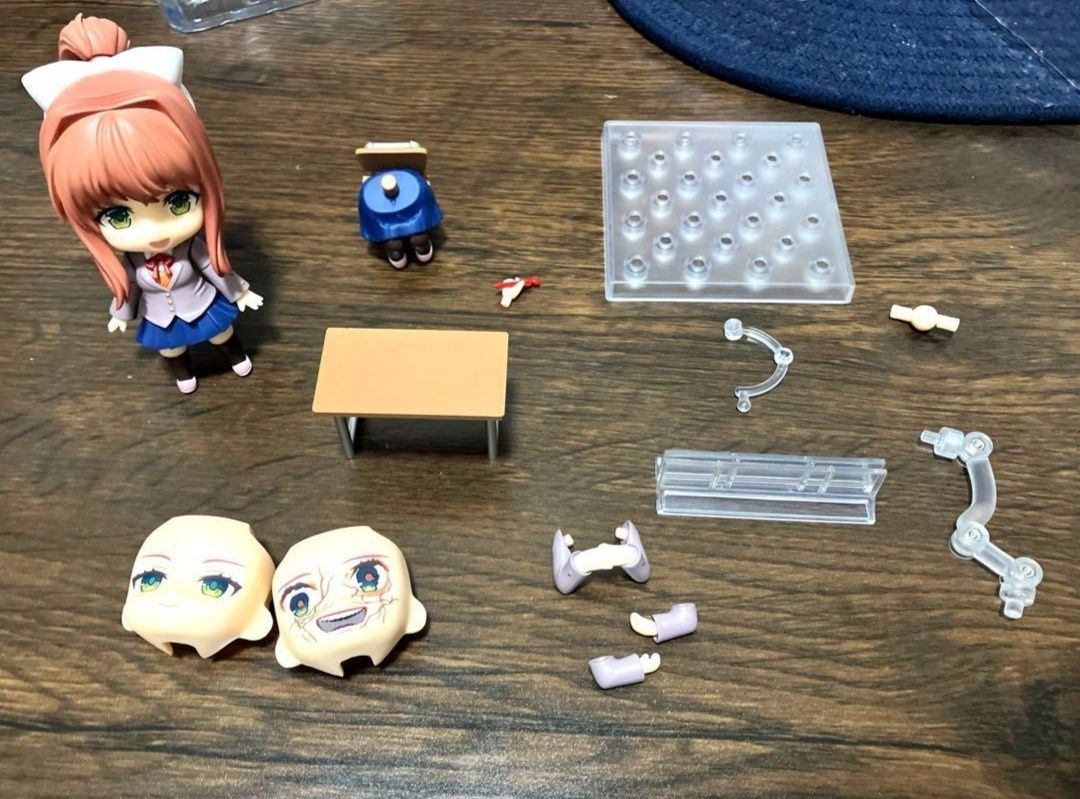 Оригінальний нендороїд Моніки (Doki doki literature club 1817)