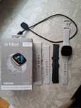 Smartwatch Fitbit Sense beż komplet