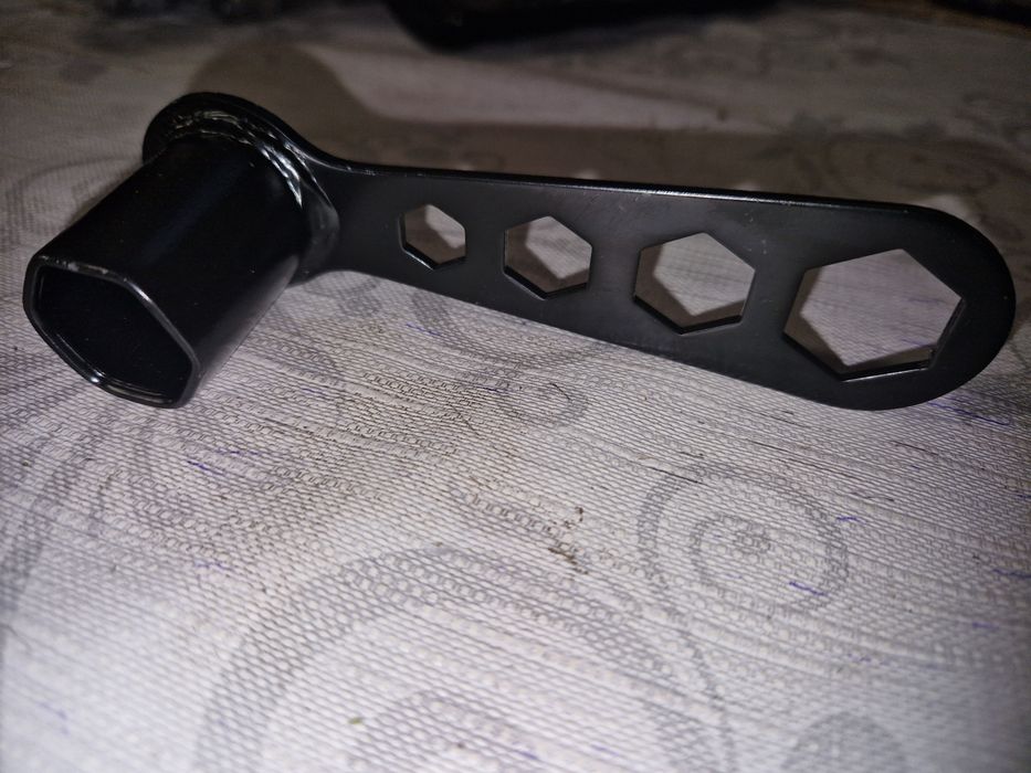 Nowy klucz do swiec wsk wfm shl motorynka komar ogar kadet Simson mz