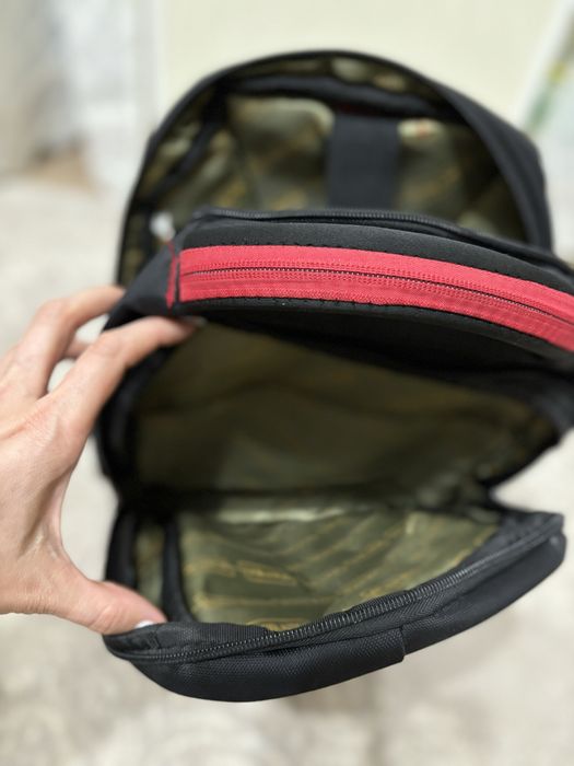 Портфель шкільний