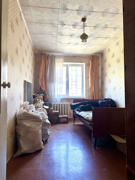 2--х 44 квартал, ул Калантая, 22,  не угл, пристр балкон, погреб