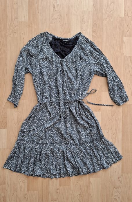 KappAhl, luźna, szara sukienka letnia w panterkę, podszewka.