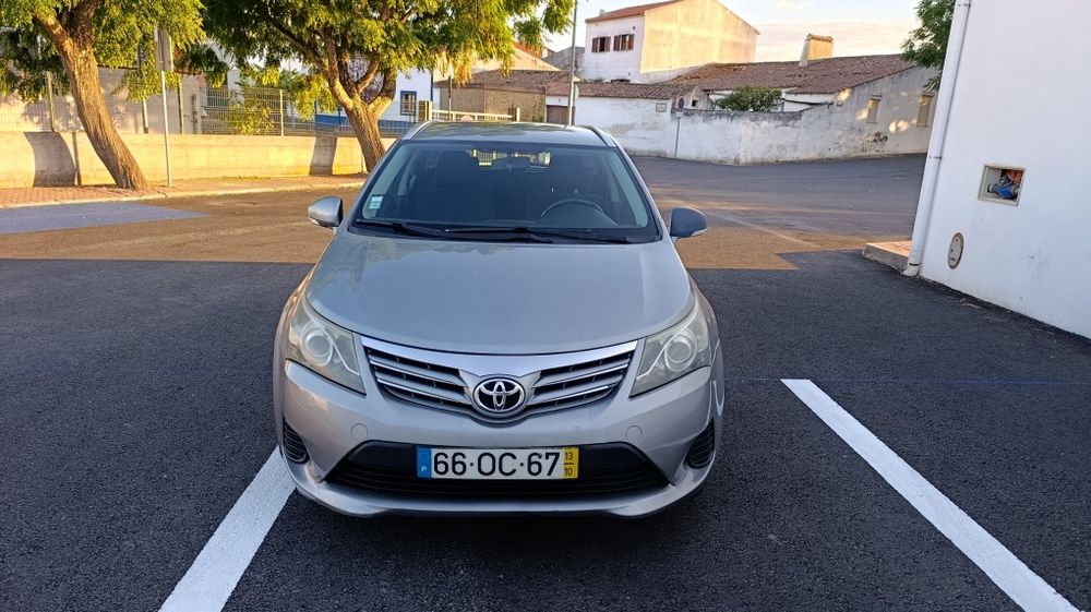 Toyota Avensis SW 2.0d4d 2013