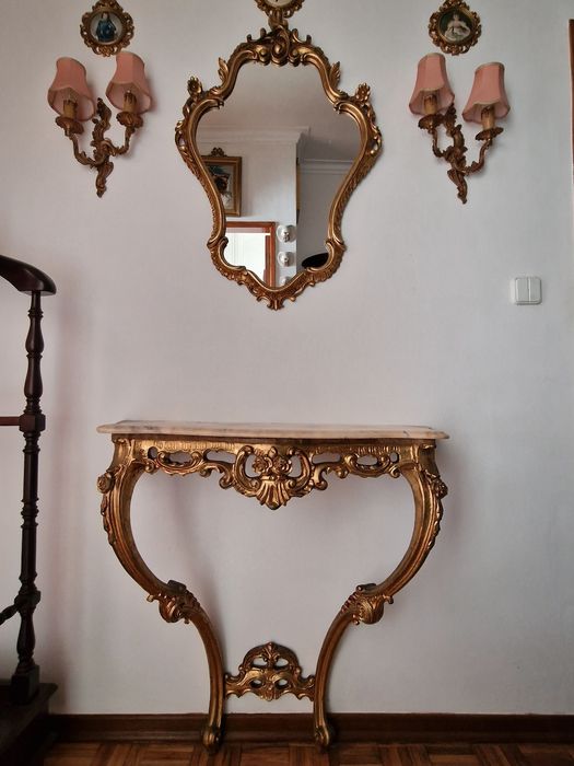 Consola e espelho