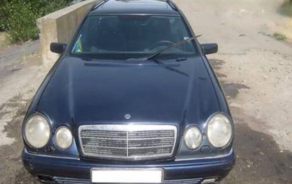 Мерседес e-class 1999 рік Mercedes s210 універсал 2.9л. турбо дизель