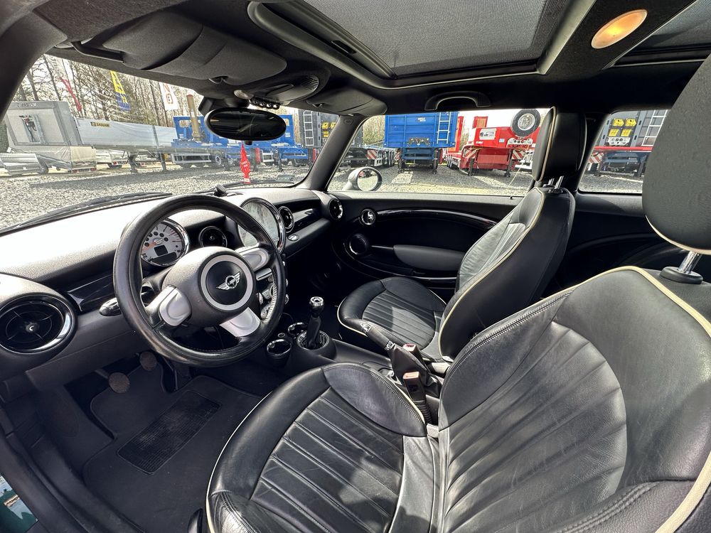 MINI COOPER ONE 1,6 benzyna