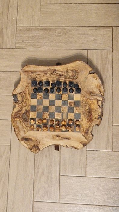 Drewniany zestaw szach z szufladkami