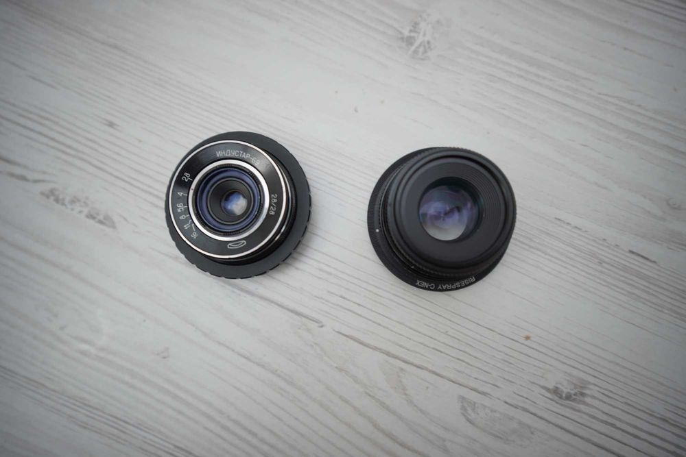 Об'єктиви Risespray 35/1.6 та Индустар-69 28/2,8 для Sony E-mount