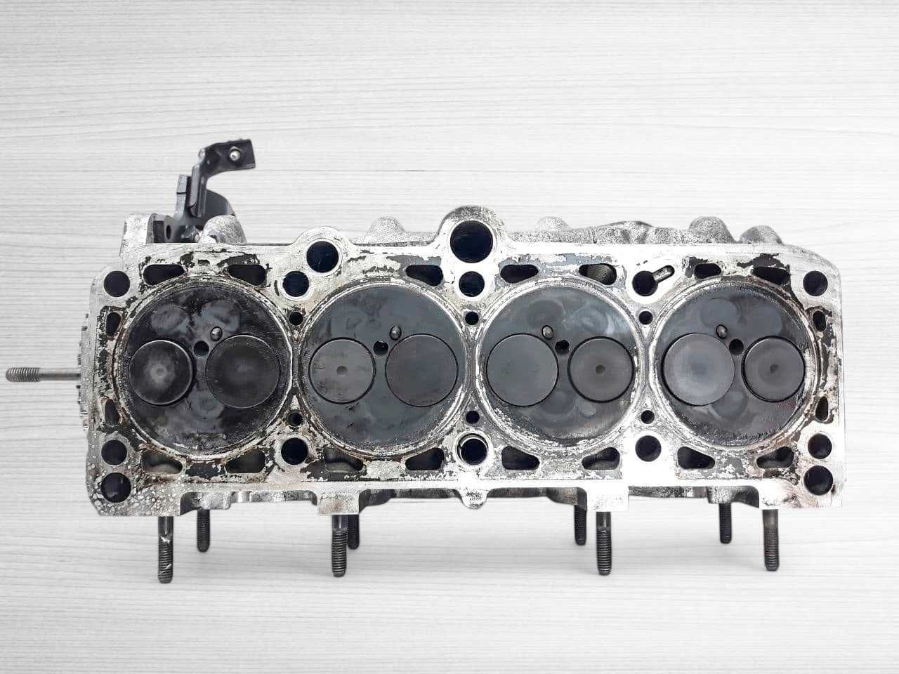 ГБЦ головка блока Audi 80 A6 C4 A6 C5 A4 B5 1.9 TDI