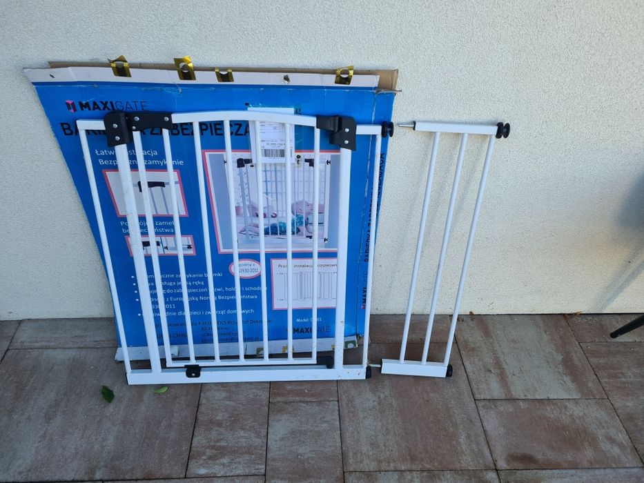 Bramka zabezpieczającą dla dzieci 73cm-102cm