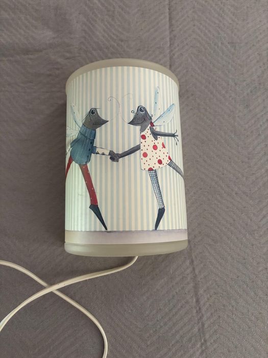 Lampka nocna na ścianę - kinkiet