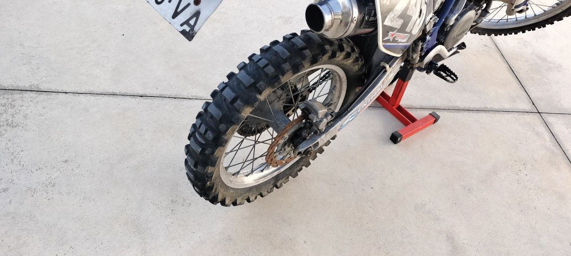 Yamaha YZ450F de 2003 matricolada