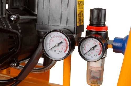 Kompresor bezolejowy 4-tłokowy - 100L - 3000W - GMM-AC100oF2