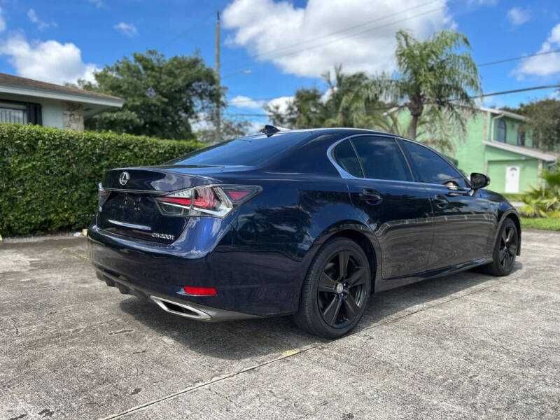 2016 Lexus GS 200t