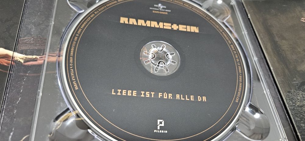 Rammstein  - Liebe ist fur Alle da.