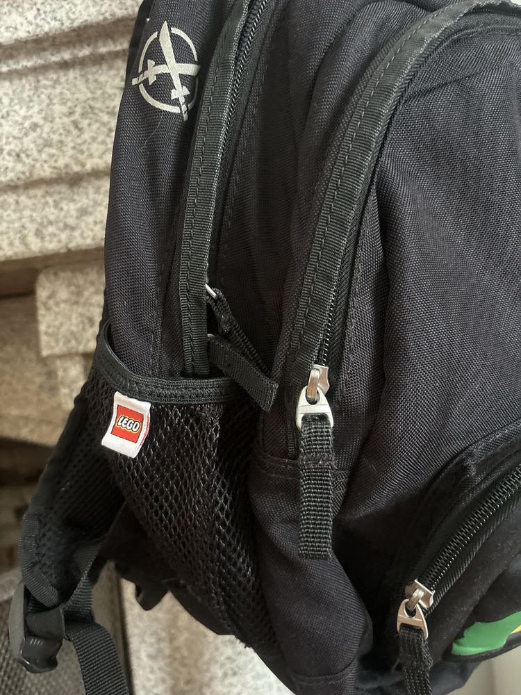 Mochila e estojo Ninjago