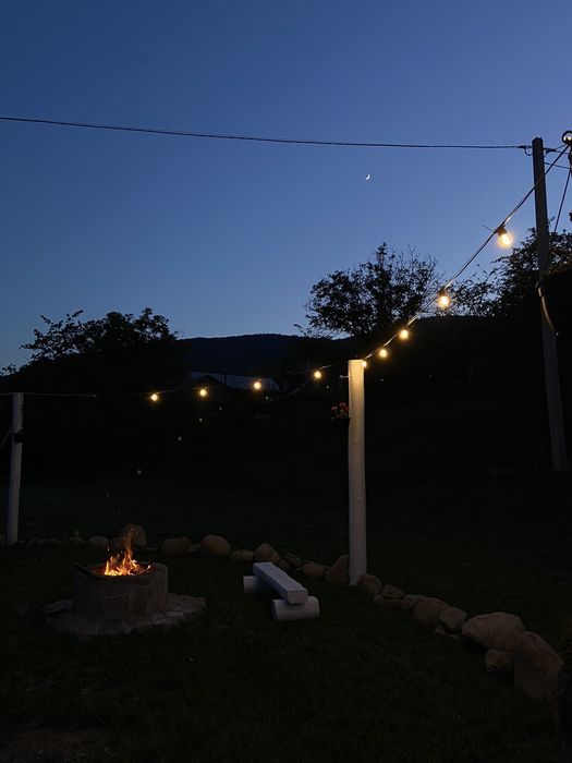 Котедж з чаном "Навпроти Маковиці" та окремі номери.