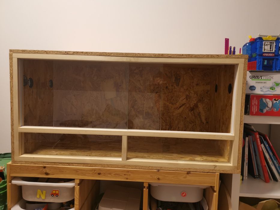 Terrarium z płyty OSB 100x50x50