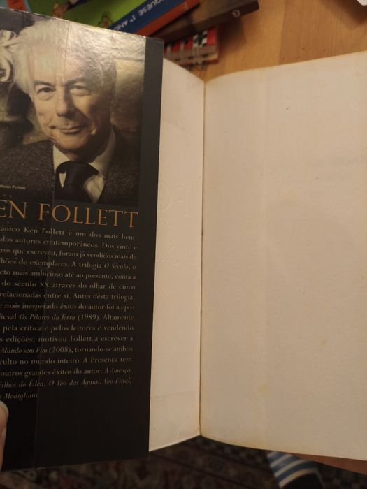 Livro Ken Follet - A Queda dos Gigantes