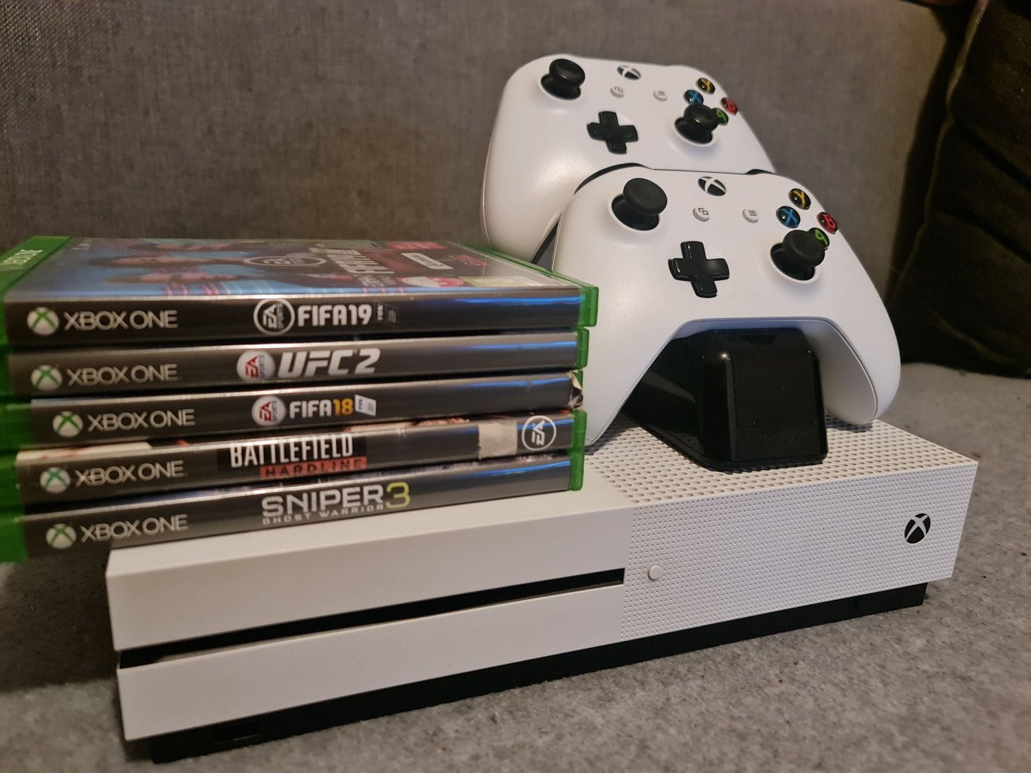 Xbox ONE S 500G.